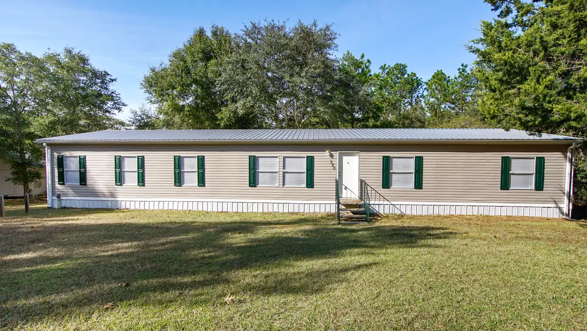 320 W Fernwood Court, Defuniak Springs, FL 32433 - Image #1