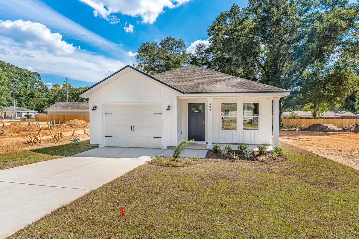 579 Brock Avenue, Crestview, FL 32539 - Image #1