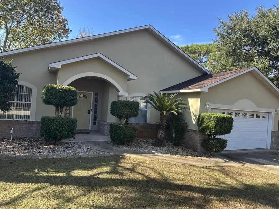 1933 Sparrow Lane, Navarre, FL 32566 - Image #2