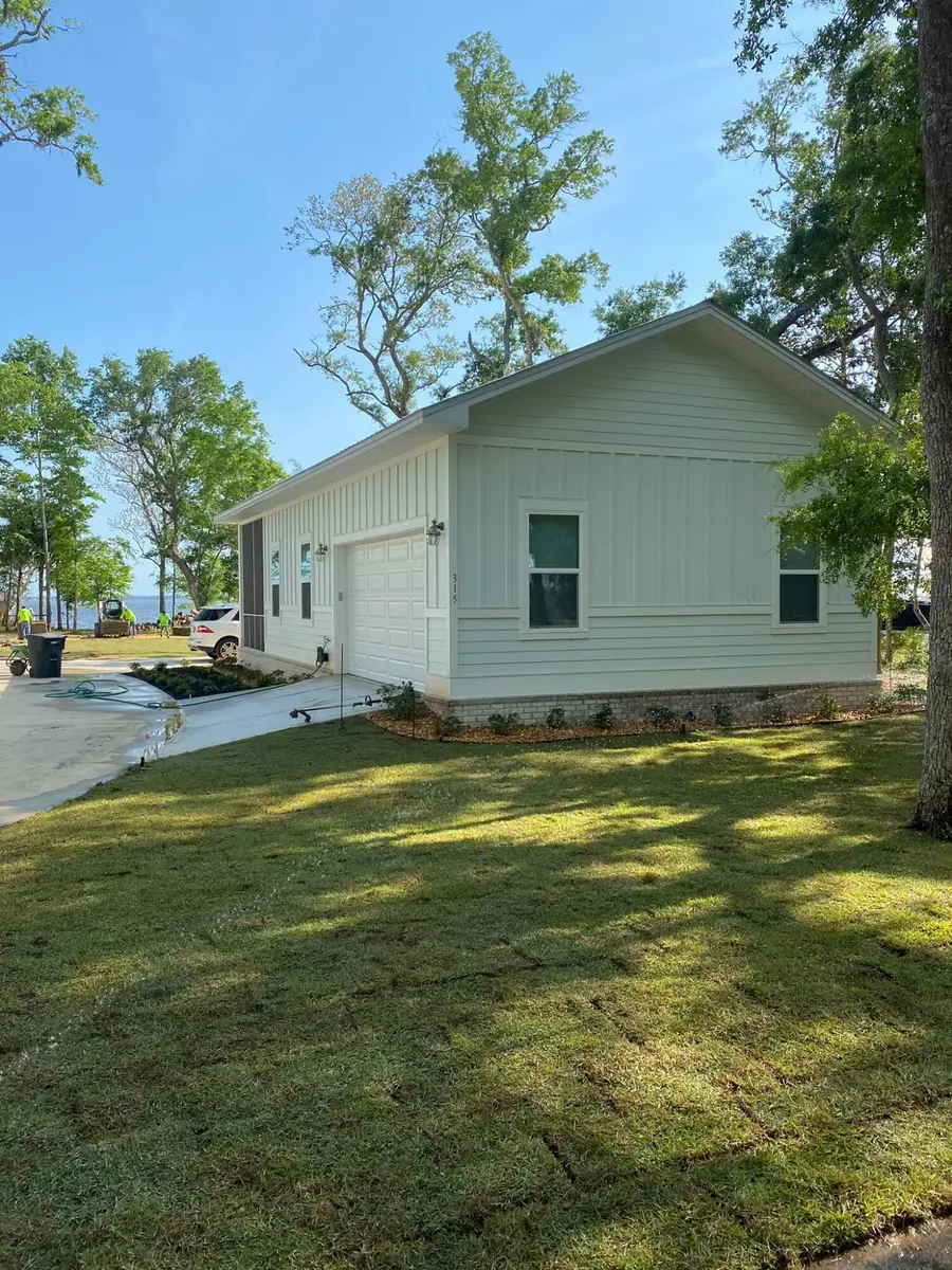 315 Red Barn Road, Freeport, FL 32439 - Image #2