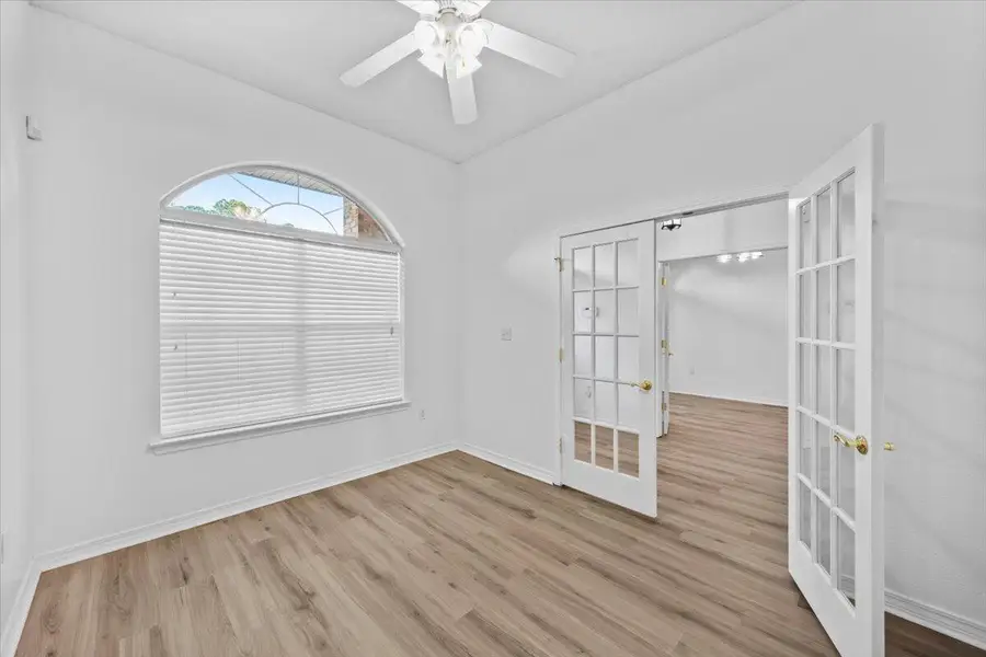 9655 Parker Lake Circle, Navarre, FL 32566 - Image #3