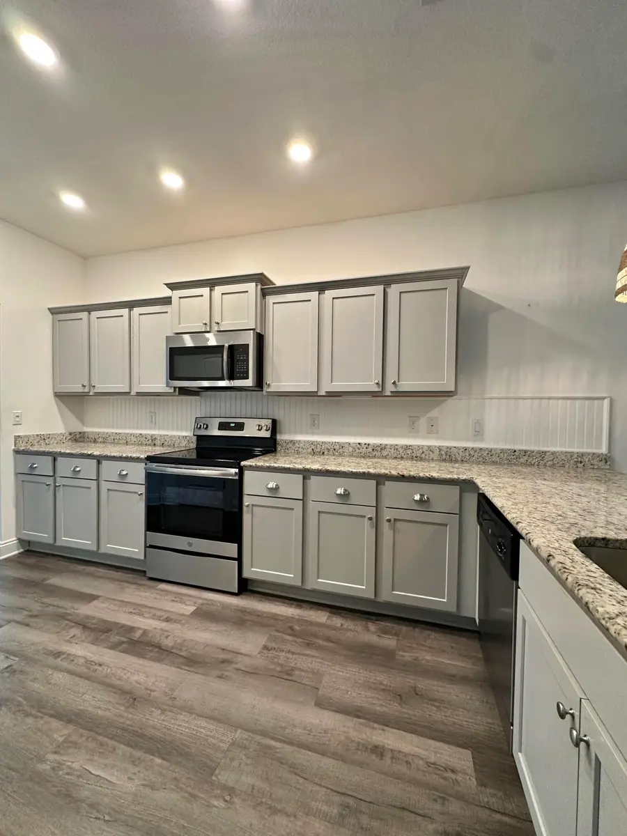 802 Marquis Way, Freeport, FL 32439 - Image #3