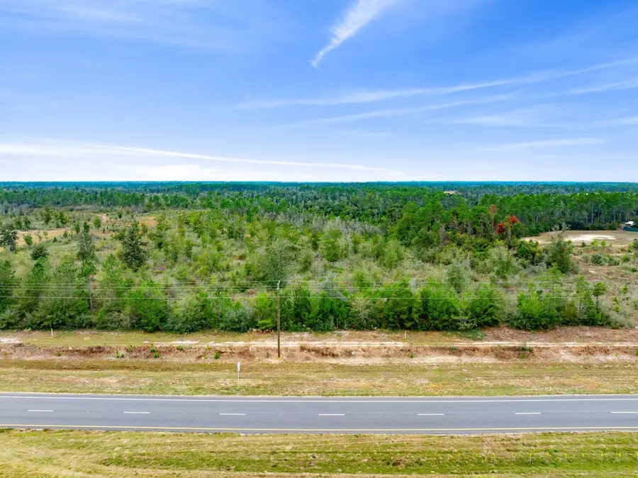 12135 Highway 77, Southport, FL 32409 - Image #2