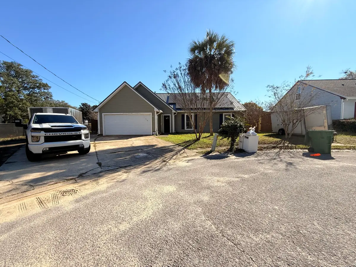 1119 Rita Lane, Niceville, FL 32578 - Image #1