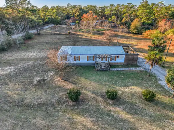 2841 Kings Lake Road, DeFuniak Springs, FL 32433