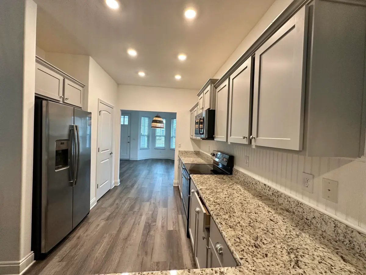 802 Marquis Way, Freeport, FL 32439 - Image #1