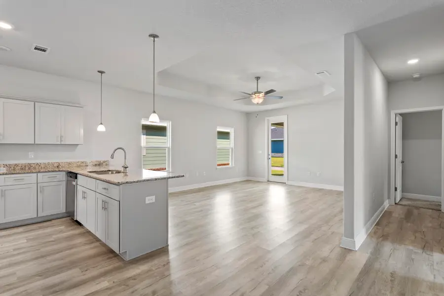 135 Cool Breeze Drive, Freeport, FL 32439 - Image #2