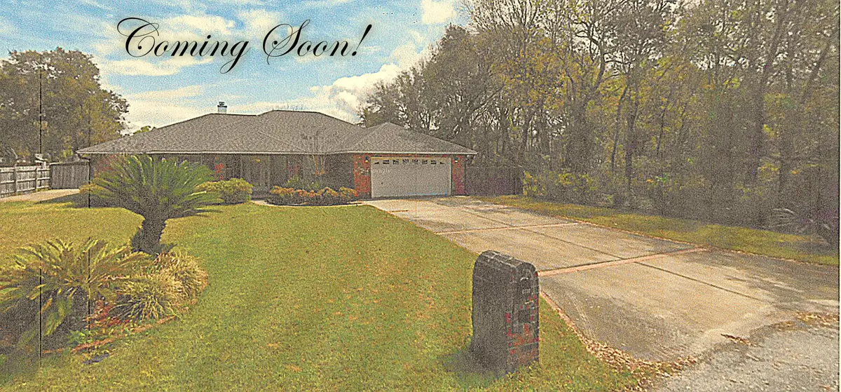 6730 Paso De Cortez Court, Navarre, FL 32566 - Image #1