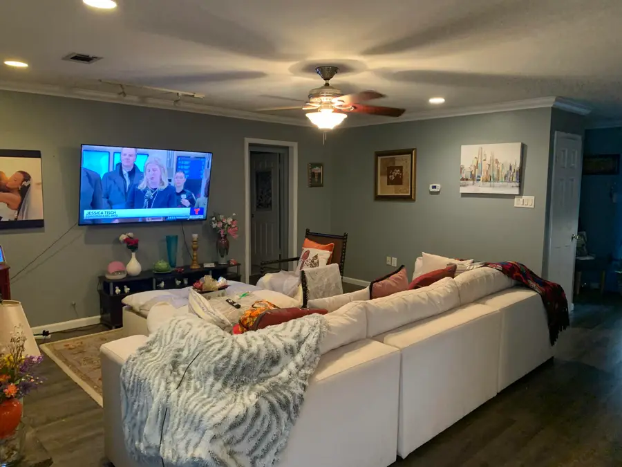 2105 Seagrape Drive, Navarre, FL 32566 - Image #2