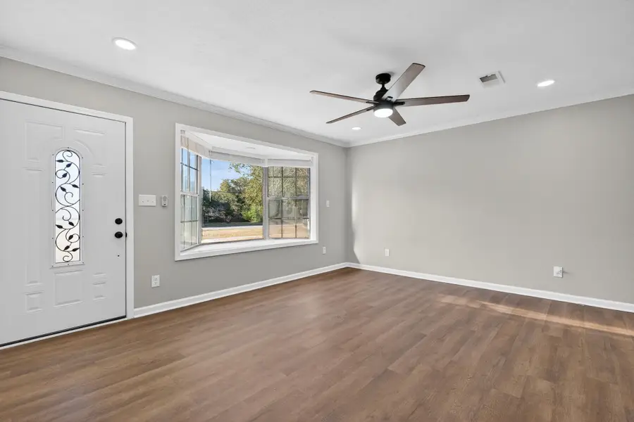 420 Paradise Road, Niceville, FL 32578 - Image #3