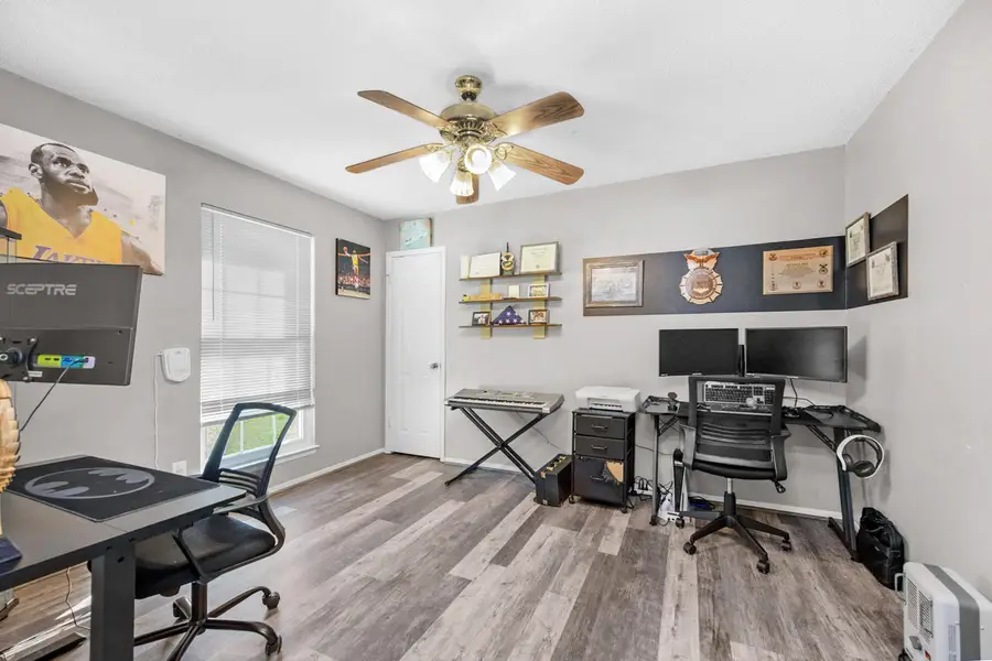 140 Mill Pond Cove, Crestview, FL 32539 - Image #3