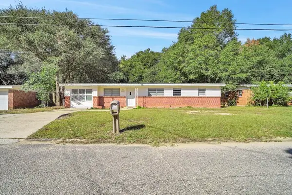 6504 Julia Drive, Milton, FL 32570