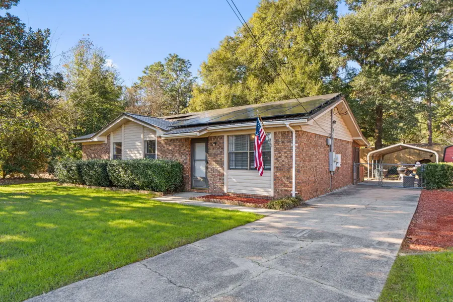 212 Aza Place, Crestview, FL 32539 - Image #2