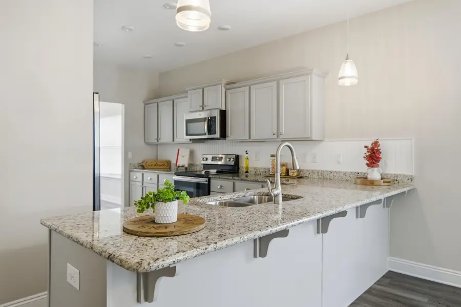 802 Marquis Way, Freeport, FL 32439 - Image #3