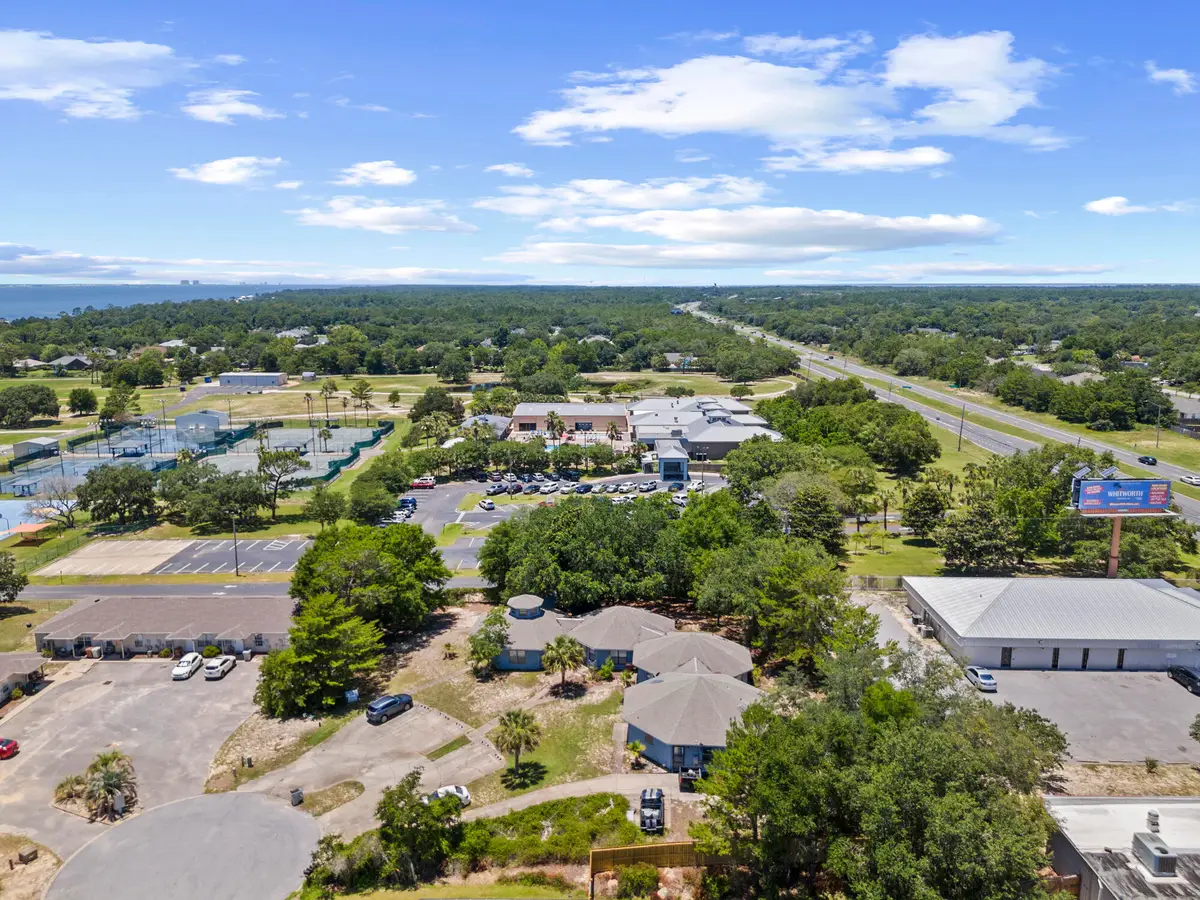 6904 Sea Turtle Circle, Navarre, FL 32566 - Image #1