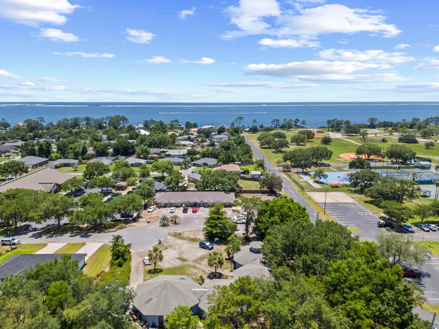 6904 Sea Turtle Circle, Navarre, FL 32566 - Image #3