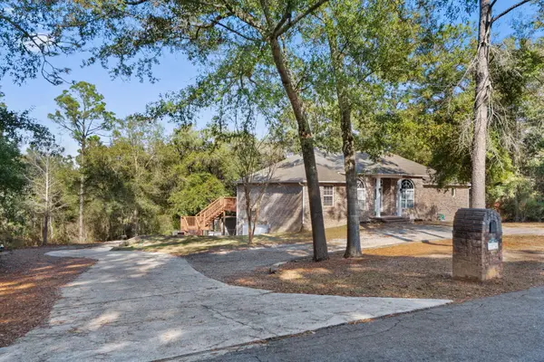 1574 Texas Parkway, Crestview, FL 32536