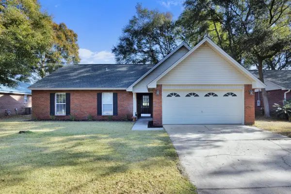 4583 Top Flight Drive, Crestview, FL 32539