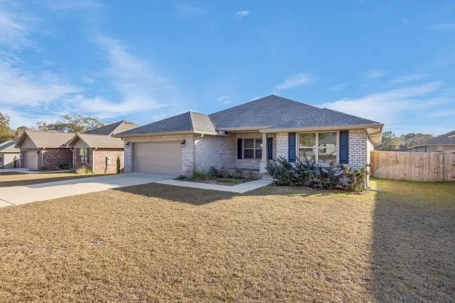 5839 Crestlake Drive, Crestview, FL 32536 - Image #2