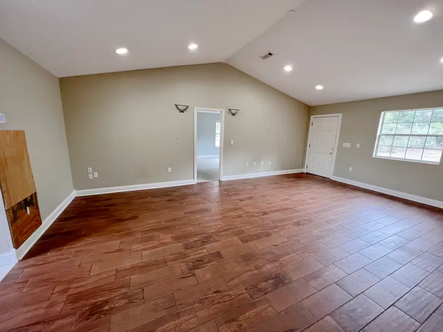 159 Michigan Lane, Defuniak Springs, FL 32433 - Image #3