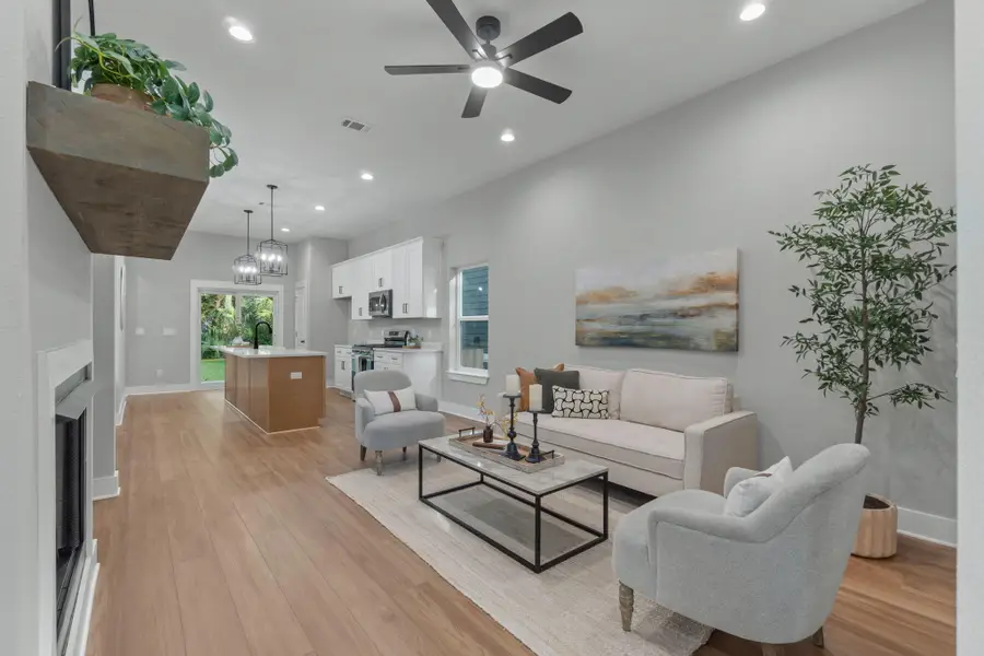 706 N F Street #B, Pensacola, FL 32501 - #2