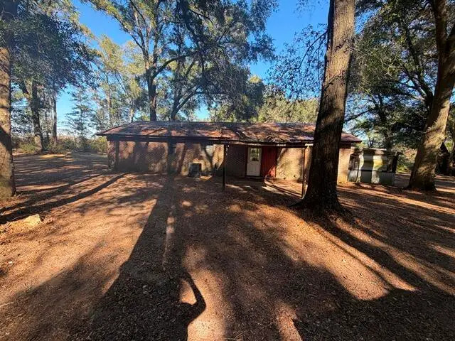 98 Trucking Lane, Ponce De Leon, FL 32455 - Image #2