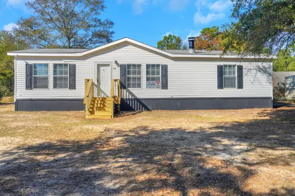 447 Smith Road, DeFuniak Springs, FL 32433