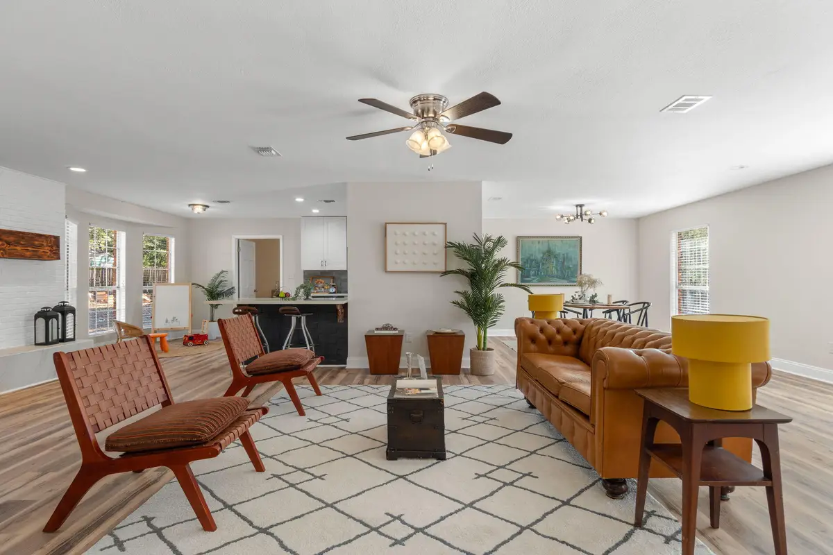 6059 Blueberry Lane, Crestview, FL 32536 - Image #1