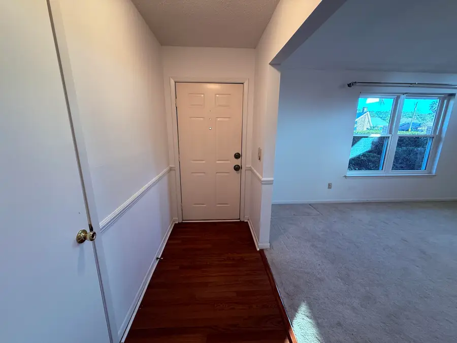 301 Dawn Lane, Mary Esther, FL 32569 - Image #2