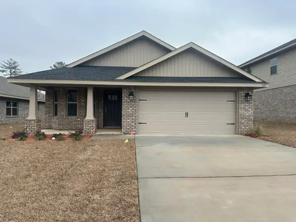 187 Ridgeway Circle, Crestview, FL 32536