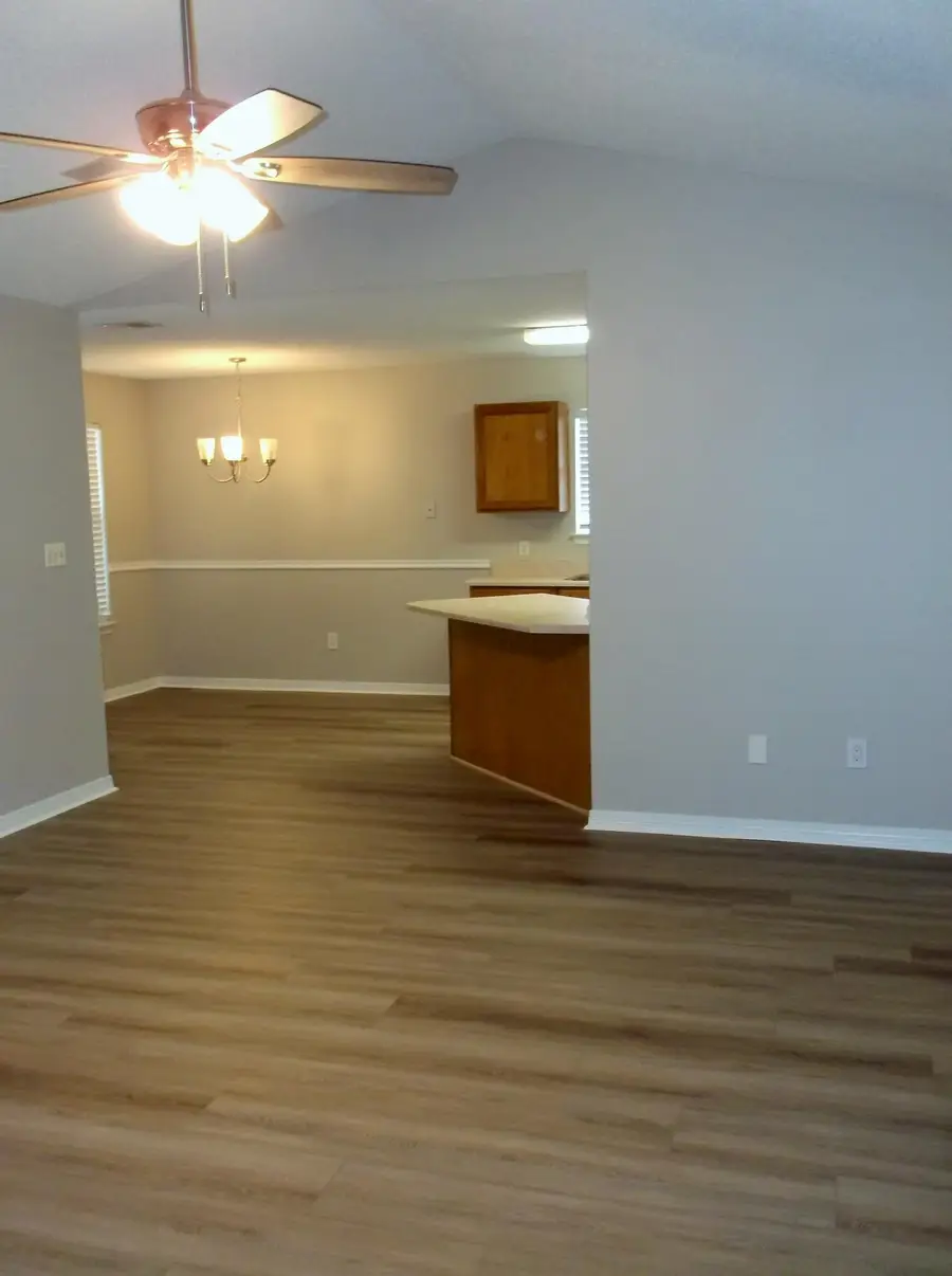 2256 Whispering Pines Boulevard, Navarre, FL 32566 - Image #3