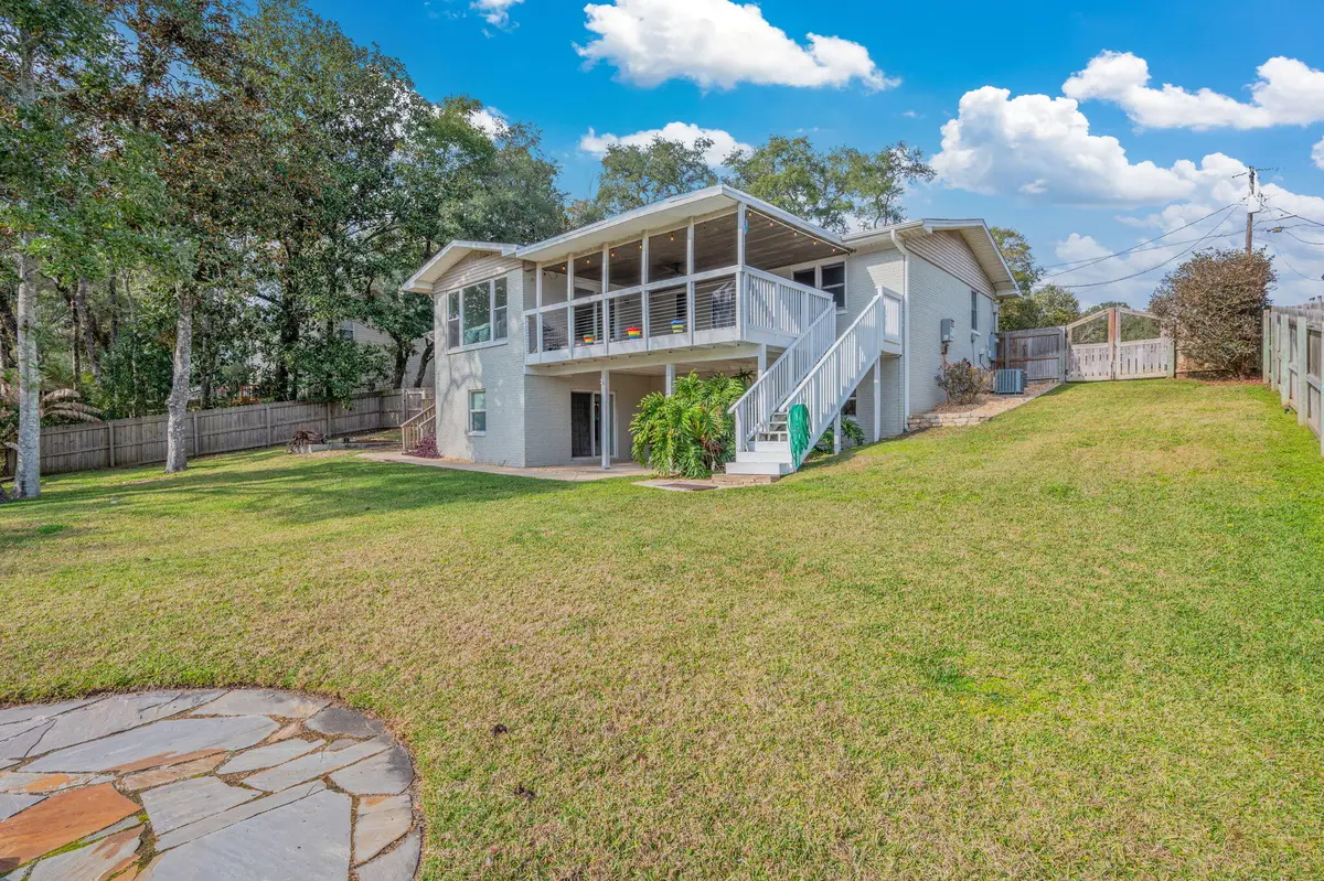 1674 19th Street, Niceville, FL 32578 - Image #1