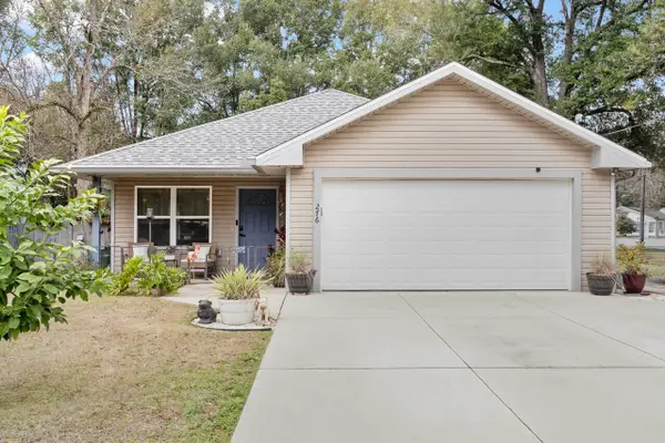 276 E Elm Avenue, Crestview, FL 32536