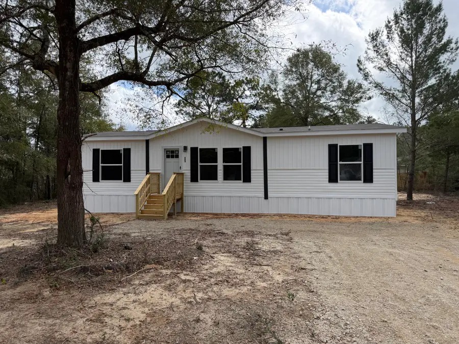 696 Passion Flower Street, Defuniak Springs, FL 32433 - Image #3