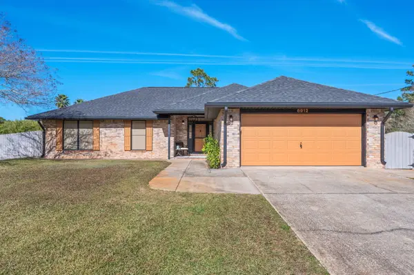 6912 Leisure Street, Navarre, FL 32566