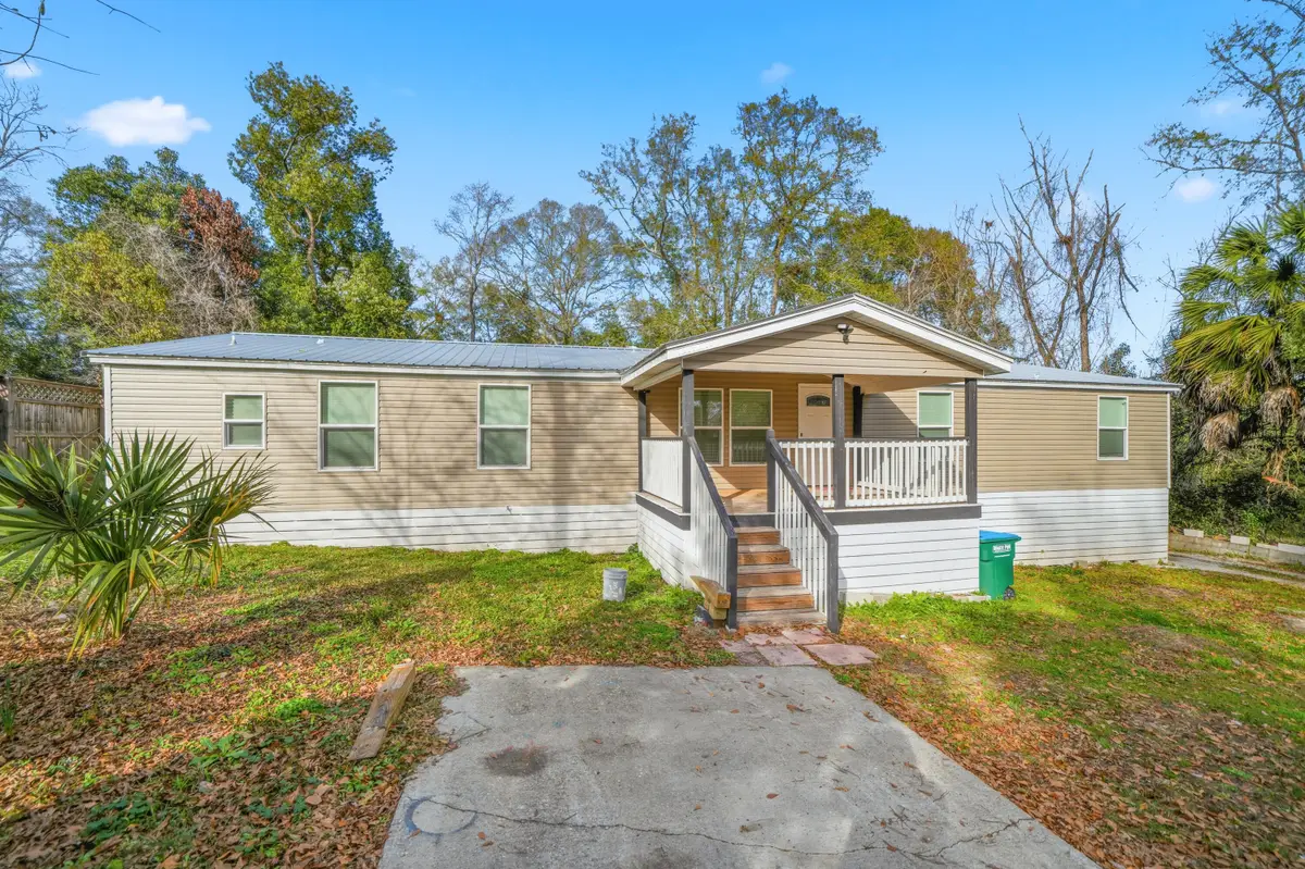 307 E Pennsylvania Avenue, Bonifay, FL 32425 - Image #1