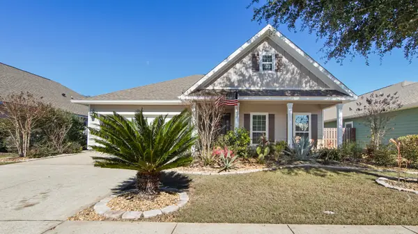 96 Mary Ellen Way, Freeport, FL 32439