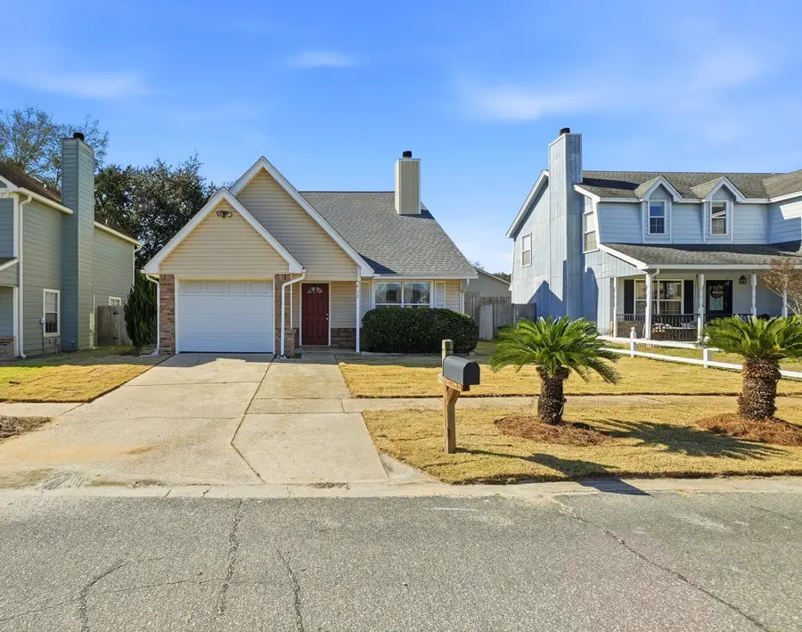 412 Woodland Park Circle, Mary Esther, FL 32569 - Image #3