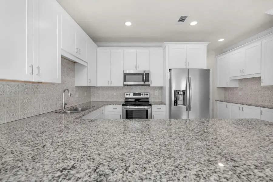 1816 Stable Lane #B9, Fort Walton Beach, FL 32547 - Image #3