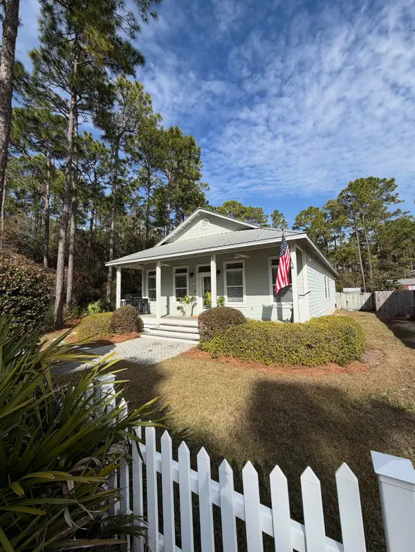 176 W Georgie Street, Santa Rosa Beach, FL 32459