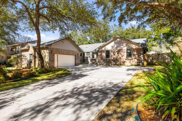 125 E Bermuda Circle, Niceville, FL 32578