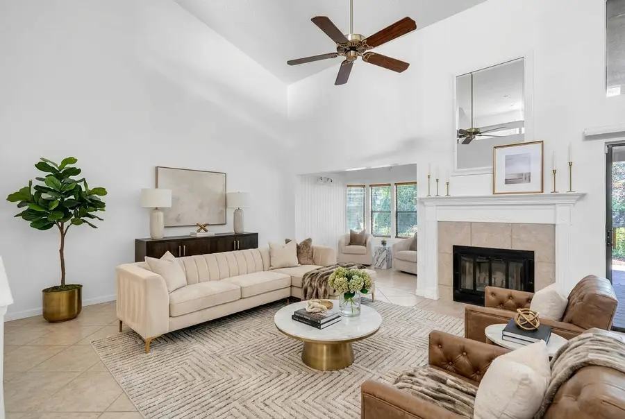 131 Gleneagles Drive, Niceville, FL 32578 - #2