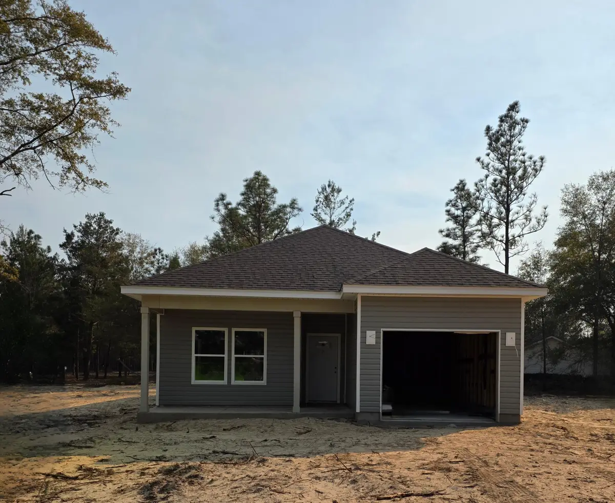 480 E Marigold East Avenue, Defuniak Springs, FL 32433 - #1