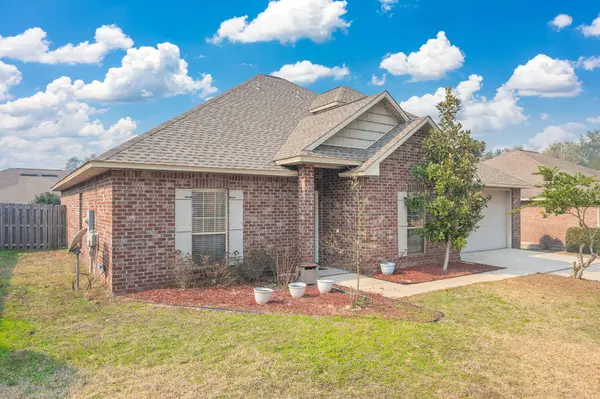 4627 Hermosa Road, Crestview, FL 32539