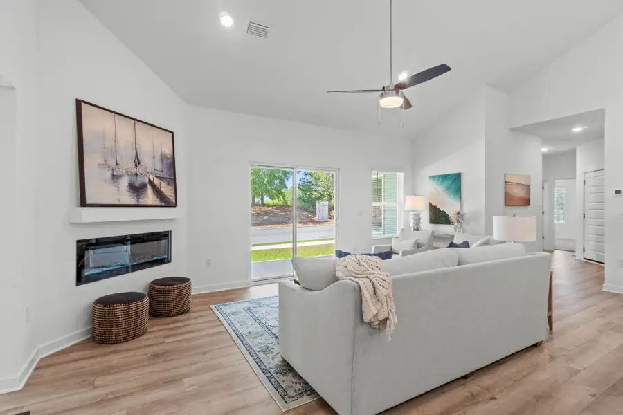 454 Arrowwood Boulevard, Freeport, FL 32439 - Image #2