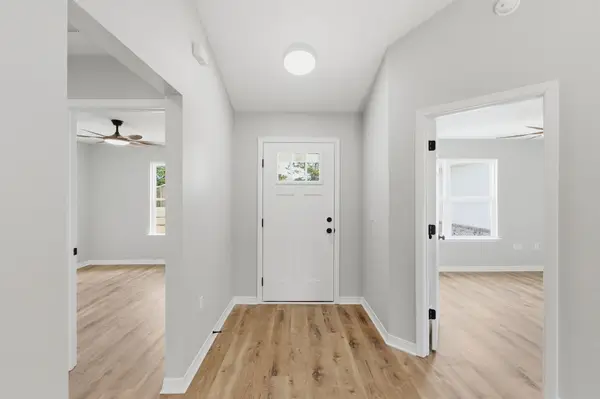 6160 Sundew Street, Crestview, FL 32539