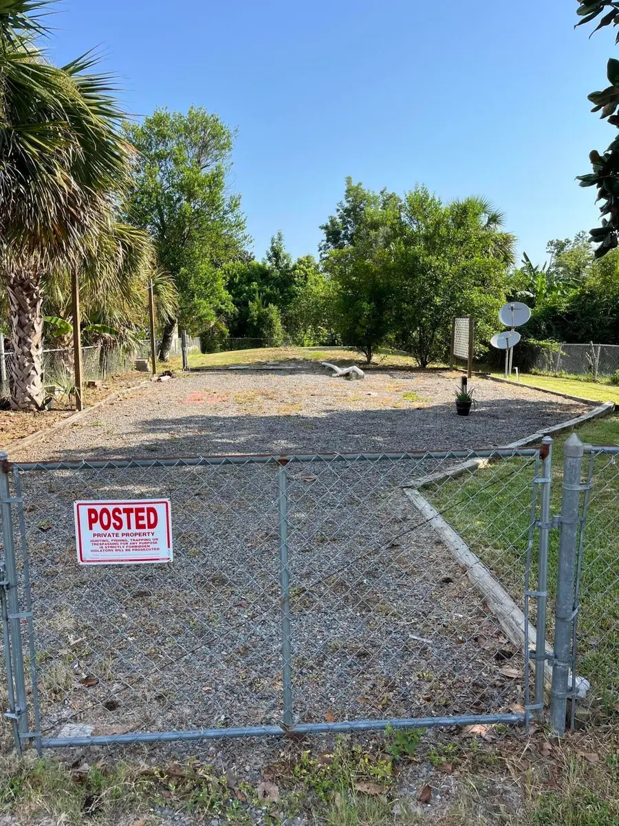 473 Dolphin Street, Port Saint Joe, FL 32456 - #2