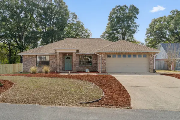 609 W Lynn Brook, Crestview, FL 32539
