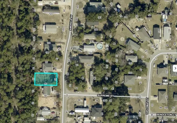 1915 America Avenue, Gulf Breeze, FL 32563