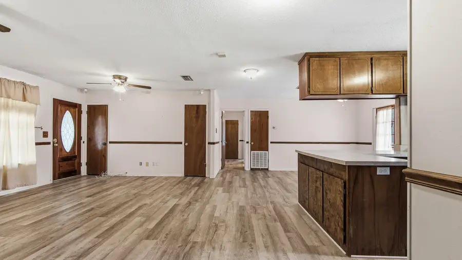 23203 N Us Highway 331, Laurel Hill, FL 32567 - Image #2